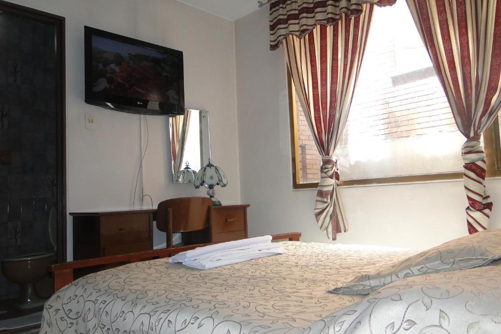 Hotel Abc 7 Avenida - Bogota — Photos 3